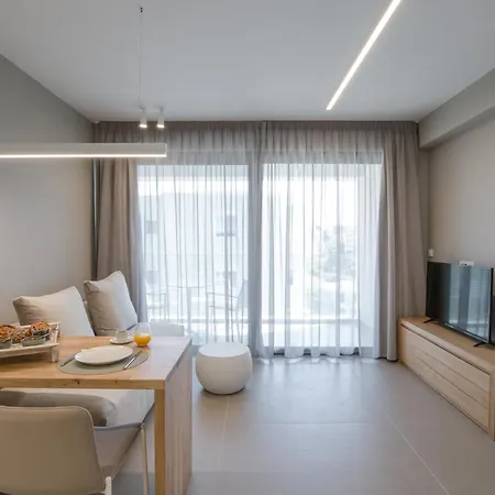 Noemie Luxury