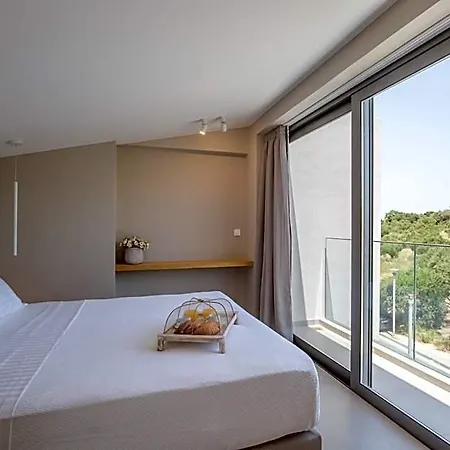 Noemie Luxury 4* Ханья (Крит)