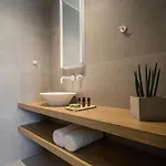 Noemie Luxury 4*