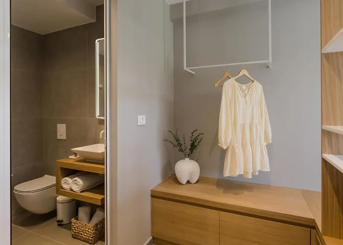 Noemie Luxury La Canea